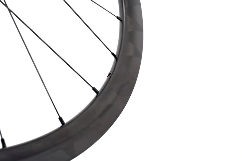 REVO Road Disc wheels Interwave Finish with DT Swiss 240exp SP