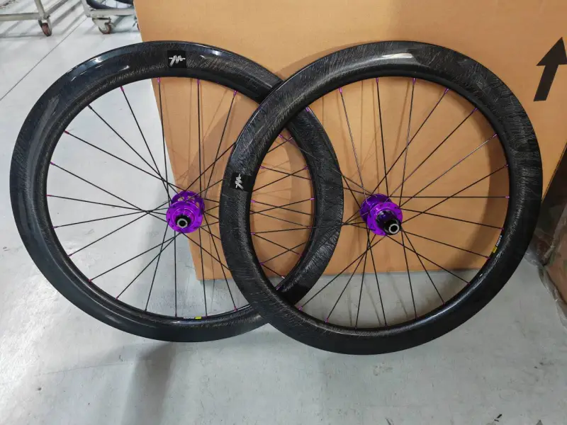 Kaze Disc 28mm(wide) Chris King R45 built tubeless wheel set 24H/24H
