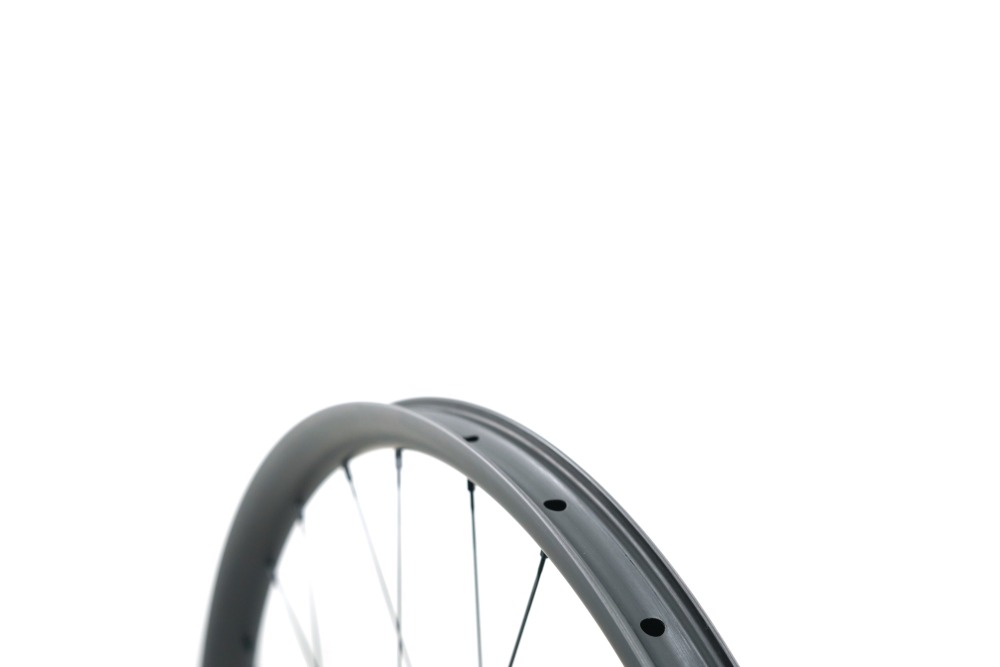Asymmetric 29er Ultralight MTB DT 370 Built wheelset