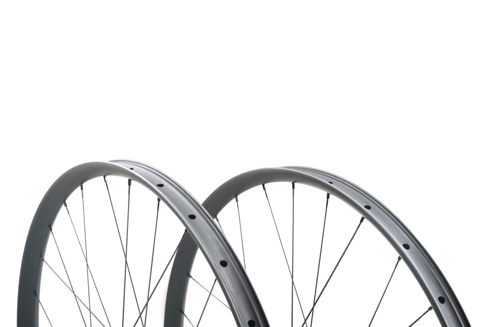 29er Ultralight MTB White Industry boost hub Built wheelset