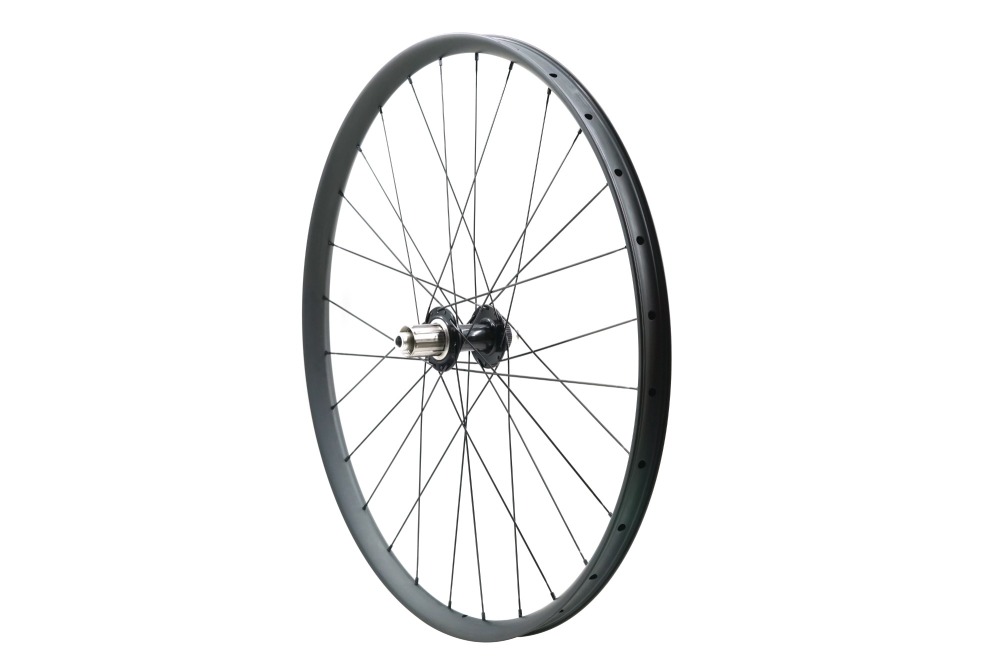 Asymmetric 29er Ultralight MTB White Industry boost hub Built wheelset