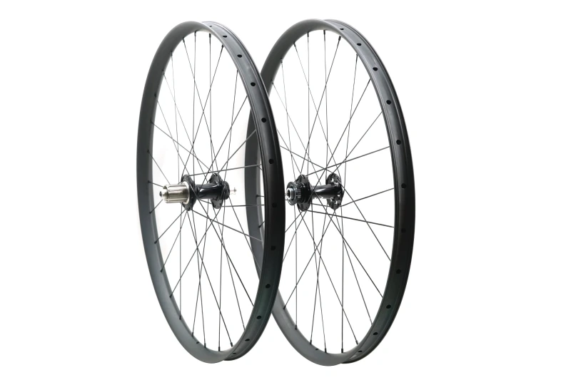 29er Ultralight MTB White Industry boost hub Built wheelset