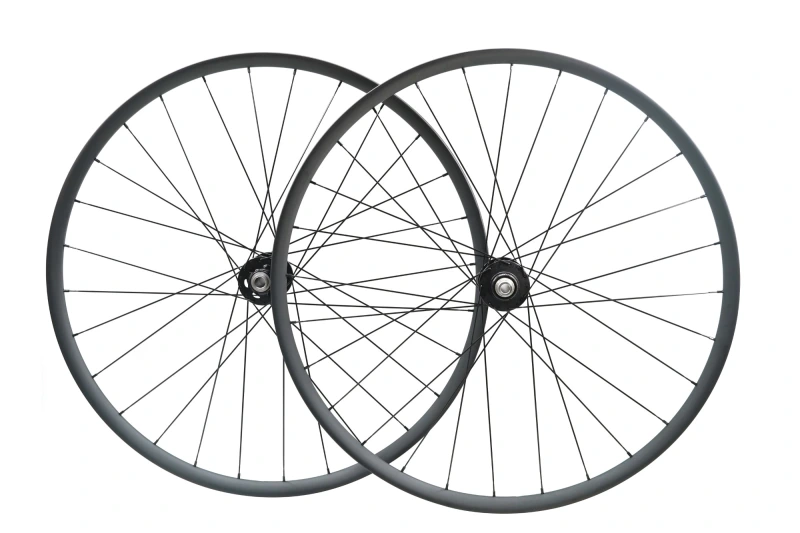 Asymmetric 29er Ultralight MTB White Industry boost hub Built wheelset
