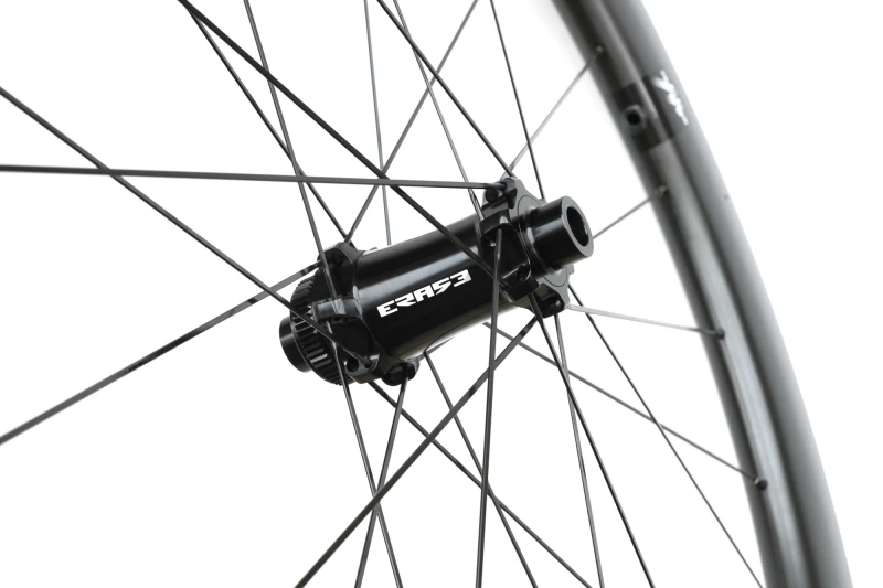 2025 New arrival Hyper disc 30mm(wide) built with ERASE road disc wheel set 24H/24H