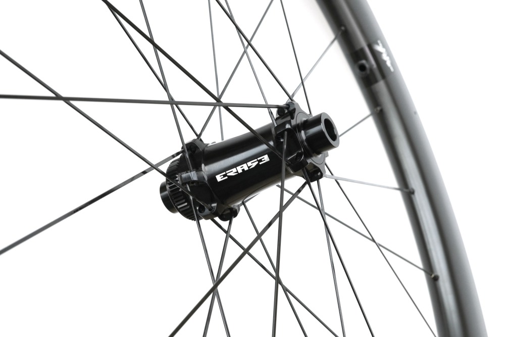 2025 New arrival Hyper disc 30mm(wide) built with ERASE road disc wheel set 24H/24H