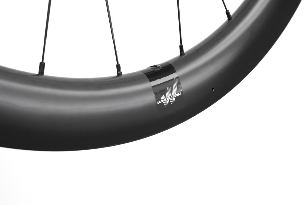 2025 New arrival Hyper disc 30mm(wide) built with ERASE road disc wheel set 24H/24H