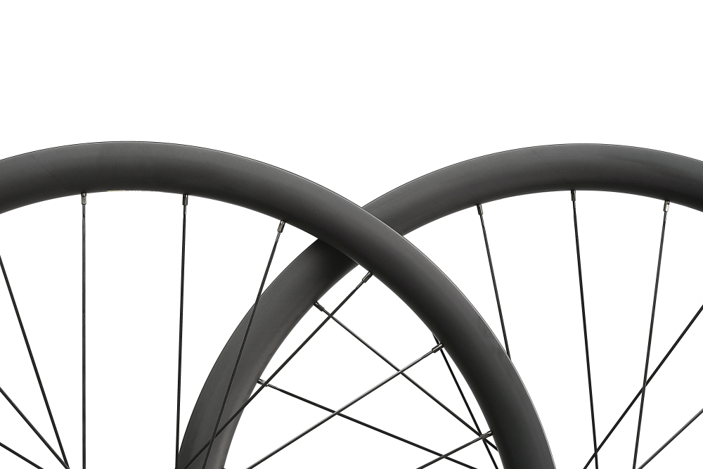 Gravel Wheelset built with Chris King R45 Disc hub