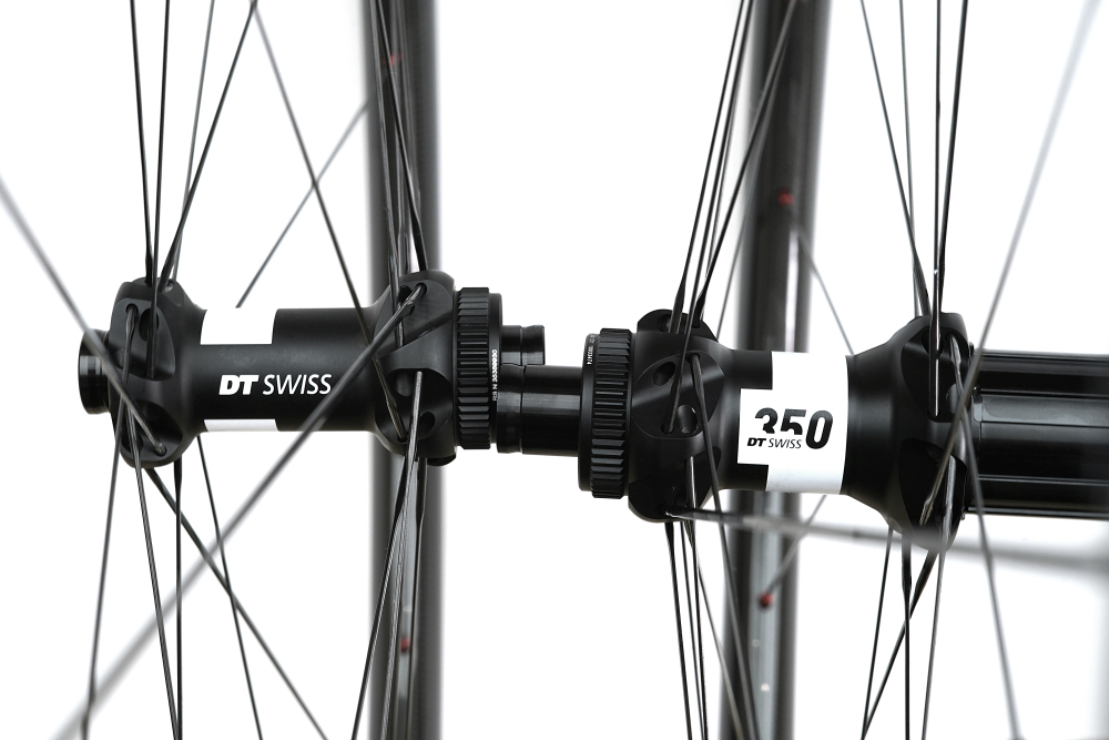 Classic Disc New DT Swiss 350 built 25mm wide tubeless wheel set