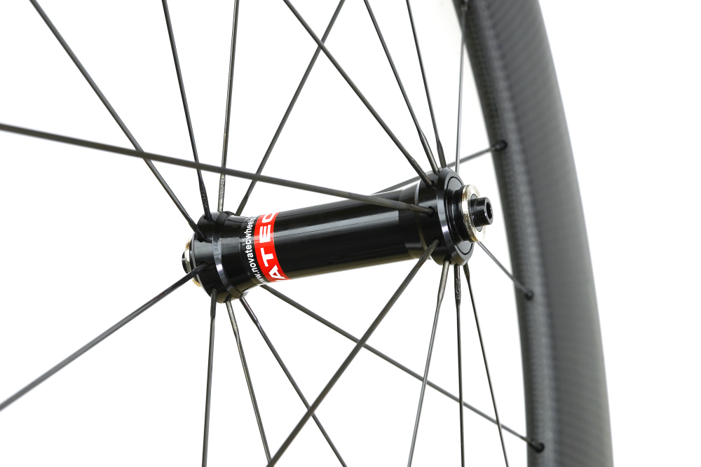 Classic 25mm wide Tubeless built with Novatec AS511SB FS522SB SP hub 20H/24H