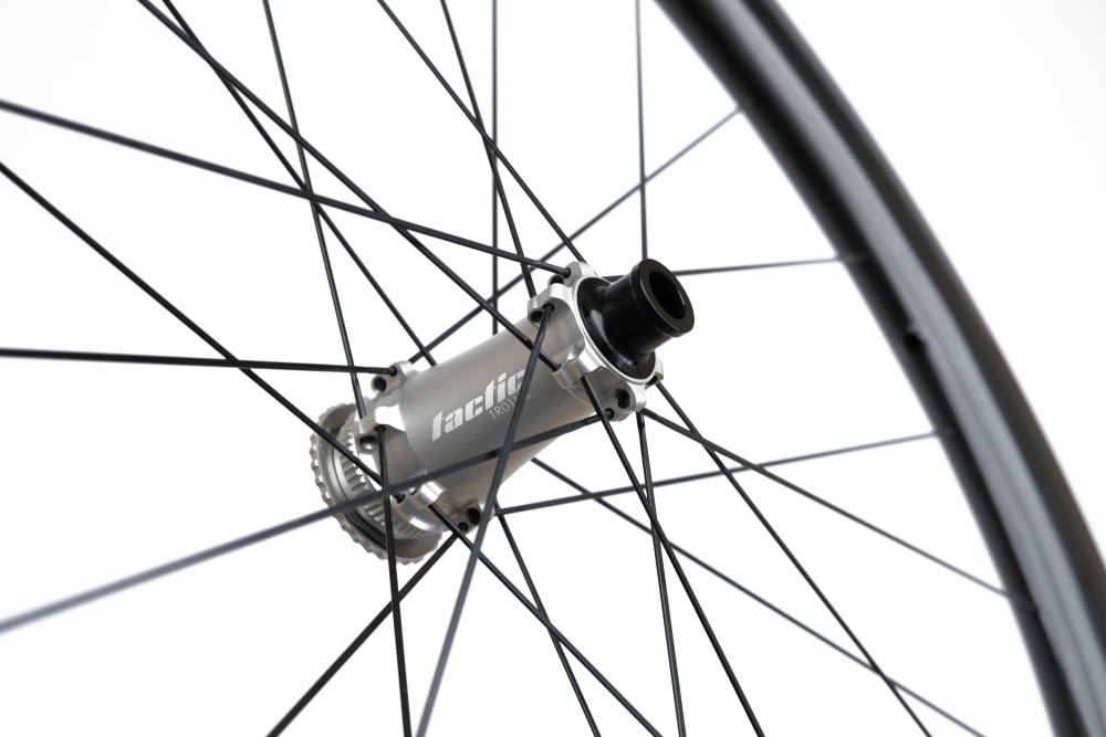 2026 Ultra Disc 30mm(wide) Tactic hub central lock