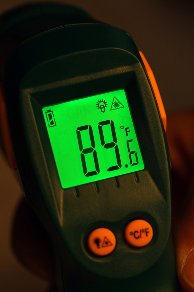 05225 SATA Infrared Thermometer 320℃