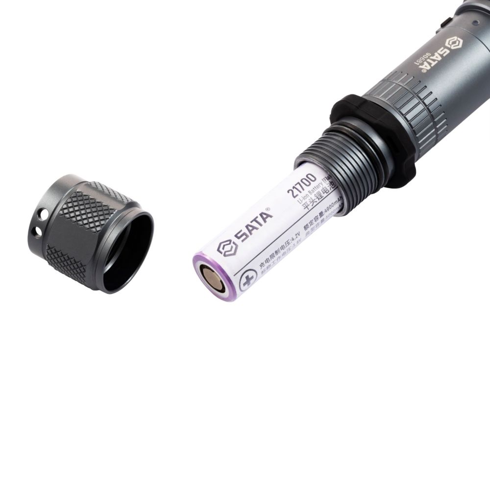 90681 SATA Long Throw Rechargeable Flashlight 1500lm