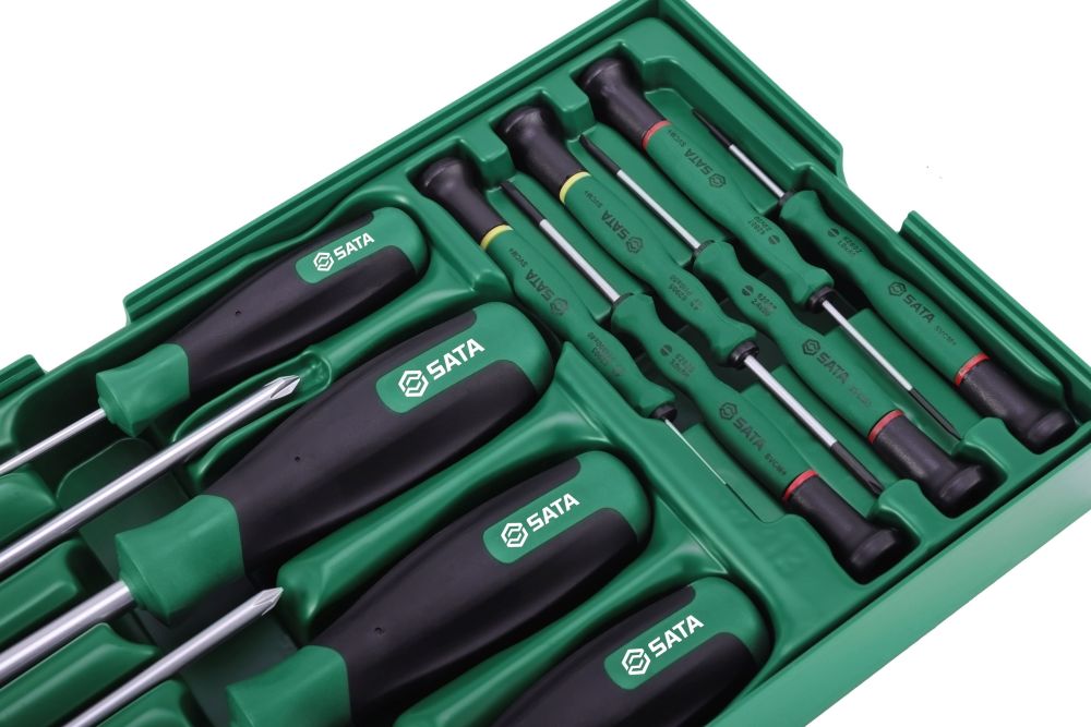 ST09913SJ SATA 13 Pc. Combination Screwdriver Tray Set
