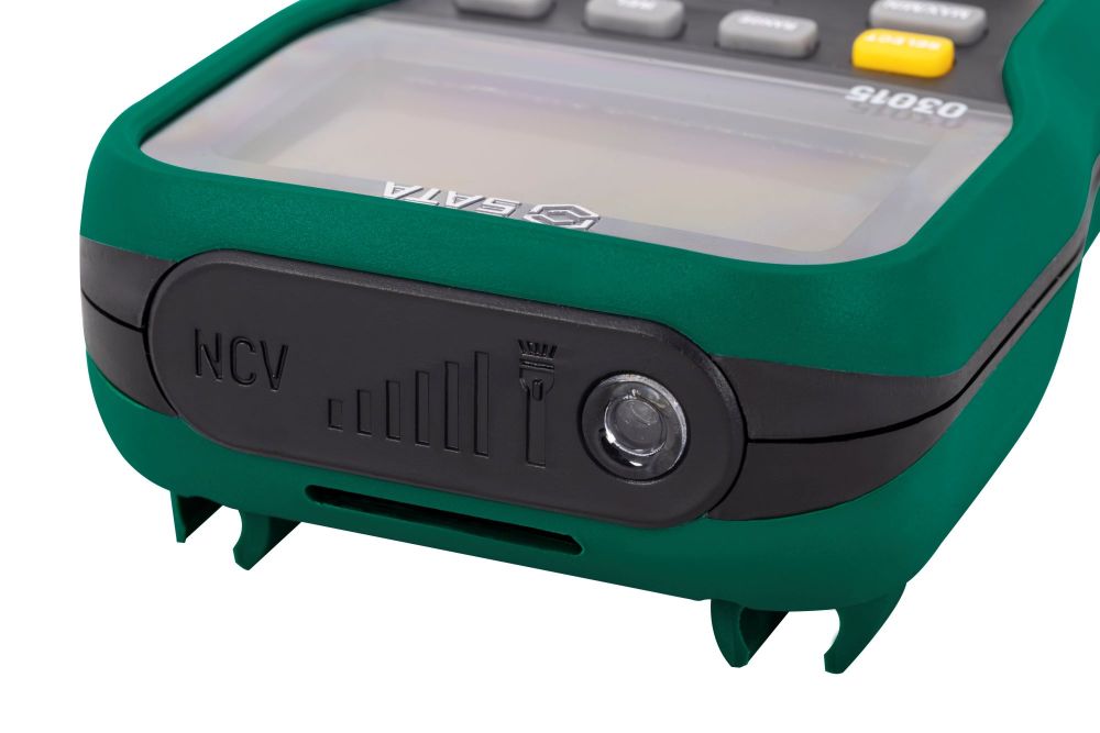 03015 SATA Digital Multimeter