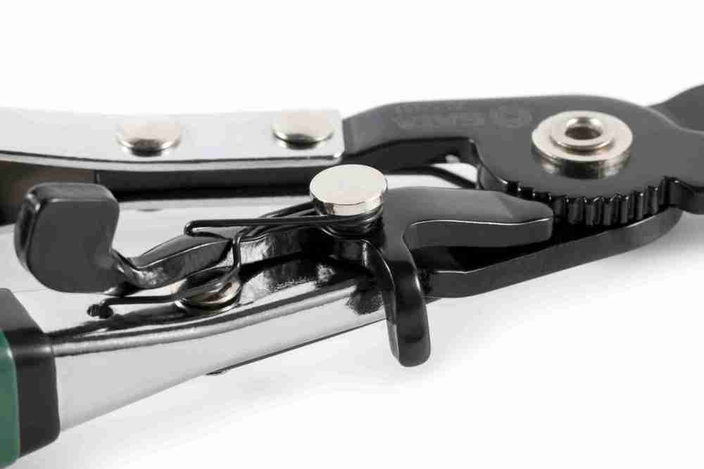 AE5931 SATA Swivel Jaw Hose Clamp Pliers