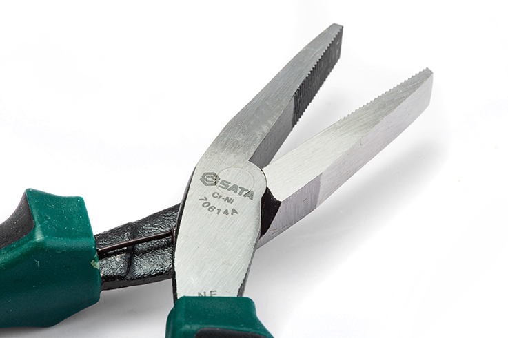 70614A SATA 5.5" High Leverage Mini Flat Nose Pliers
