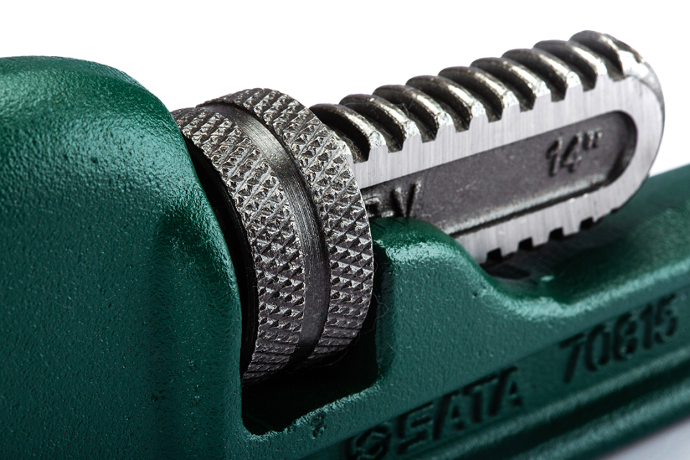 70817 SATA Heavy Duty Pipe Wrench 24"