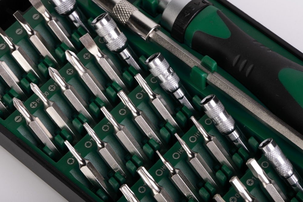 05107 SATA 38PCS RATCHET PRECISION SCREWDRIVER KIT