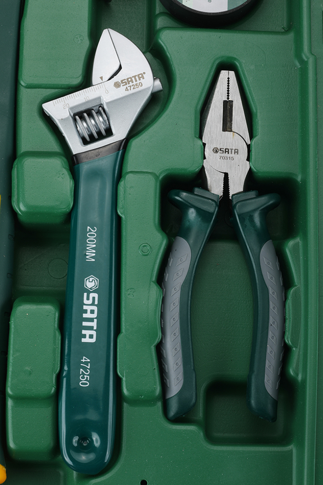 05165 SATA 25Pc. Pipe Maintenance Comprehensive Tool Set