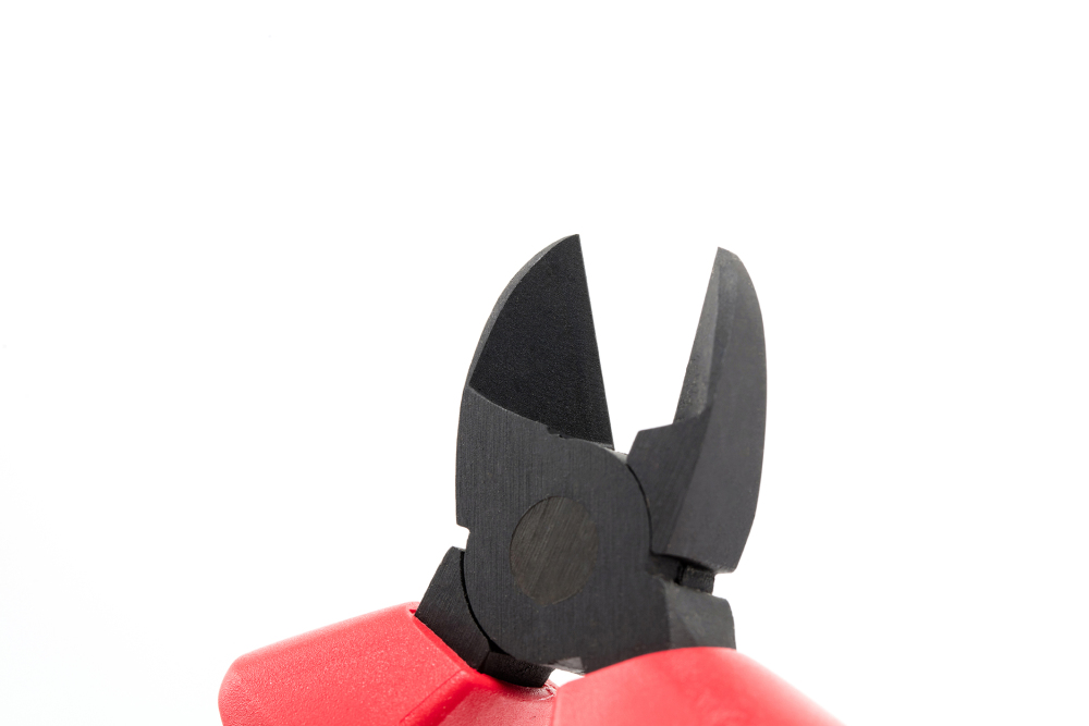 72616 SATA G Series VDE Insulated Diagonal Pliers 7"
