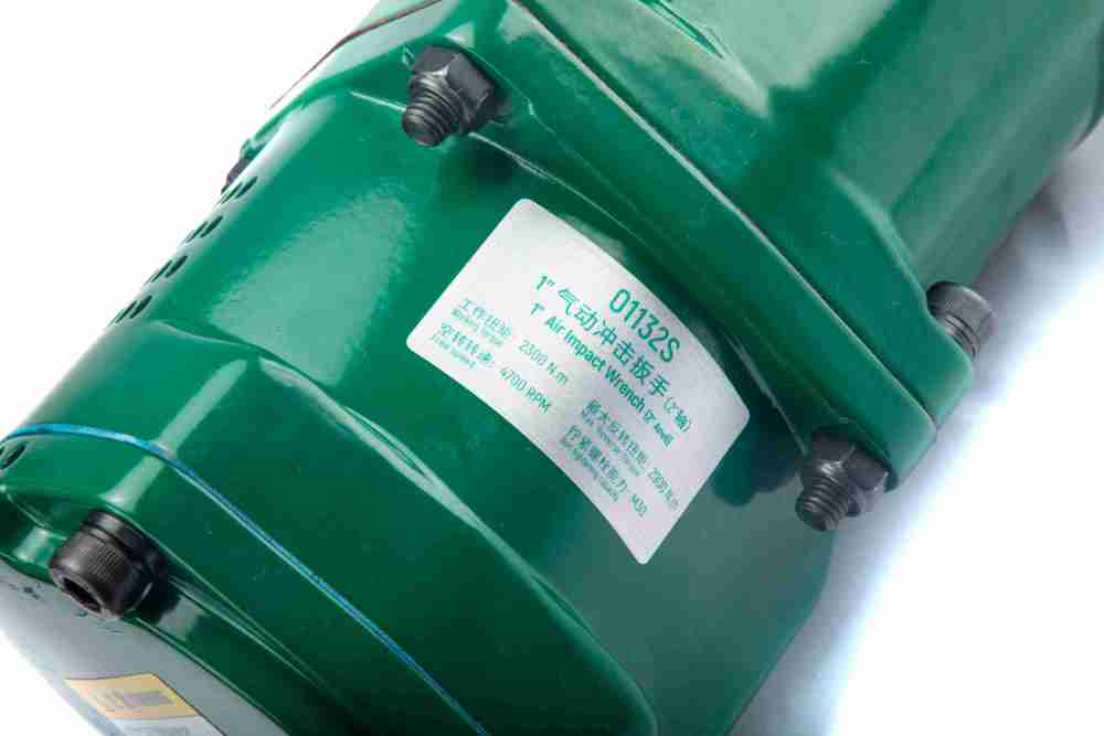 01132S SATA 1" Air Impact Wrench (2" Anvil)