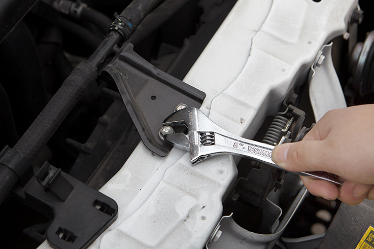 05301 SATA WIDE JAW  ADJUSTABLE WRENCH 6"