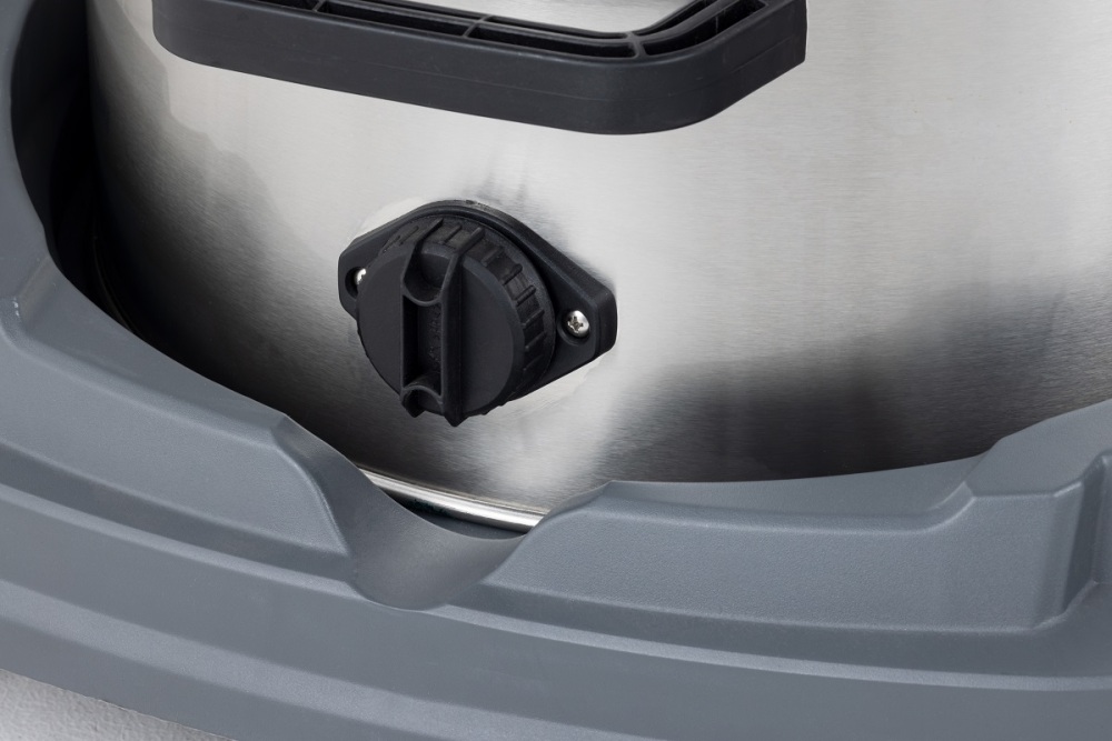 AE3112 SATA Vacuum Cleaner 70L