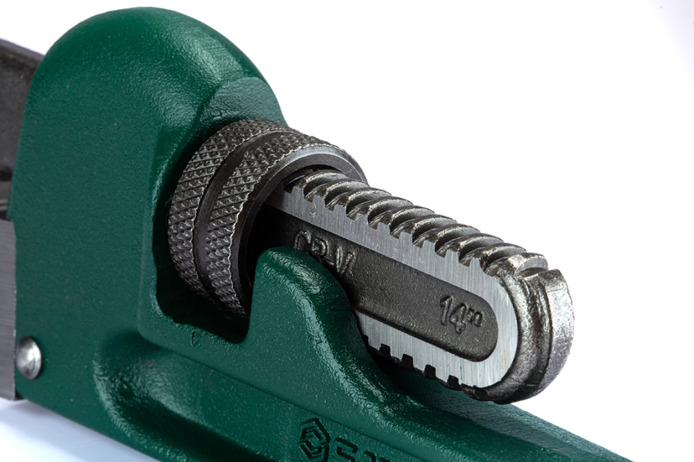 70815 SATA Heavy Duty Pipe Wrench 14"