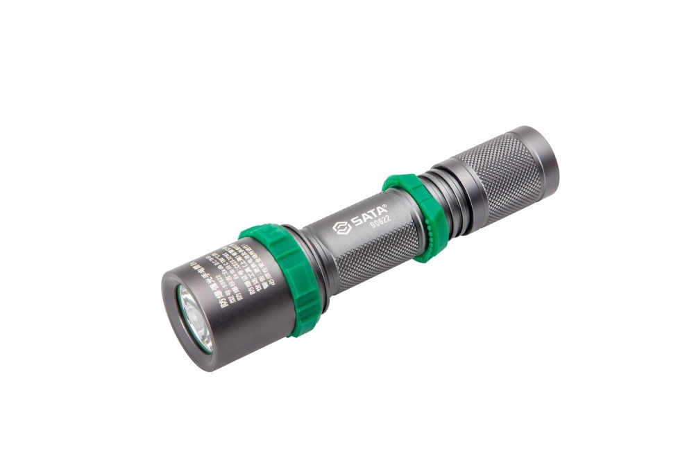 90622 SATA Explosion-Proof Flashlight 800lm