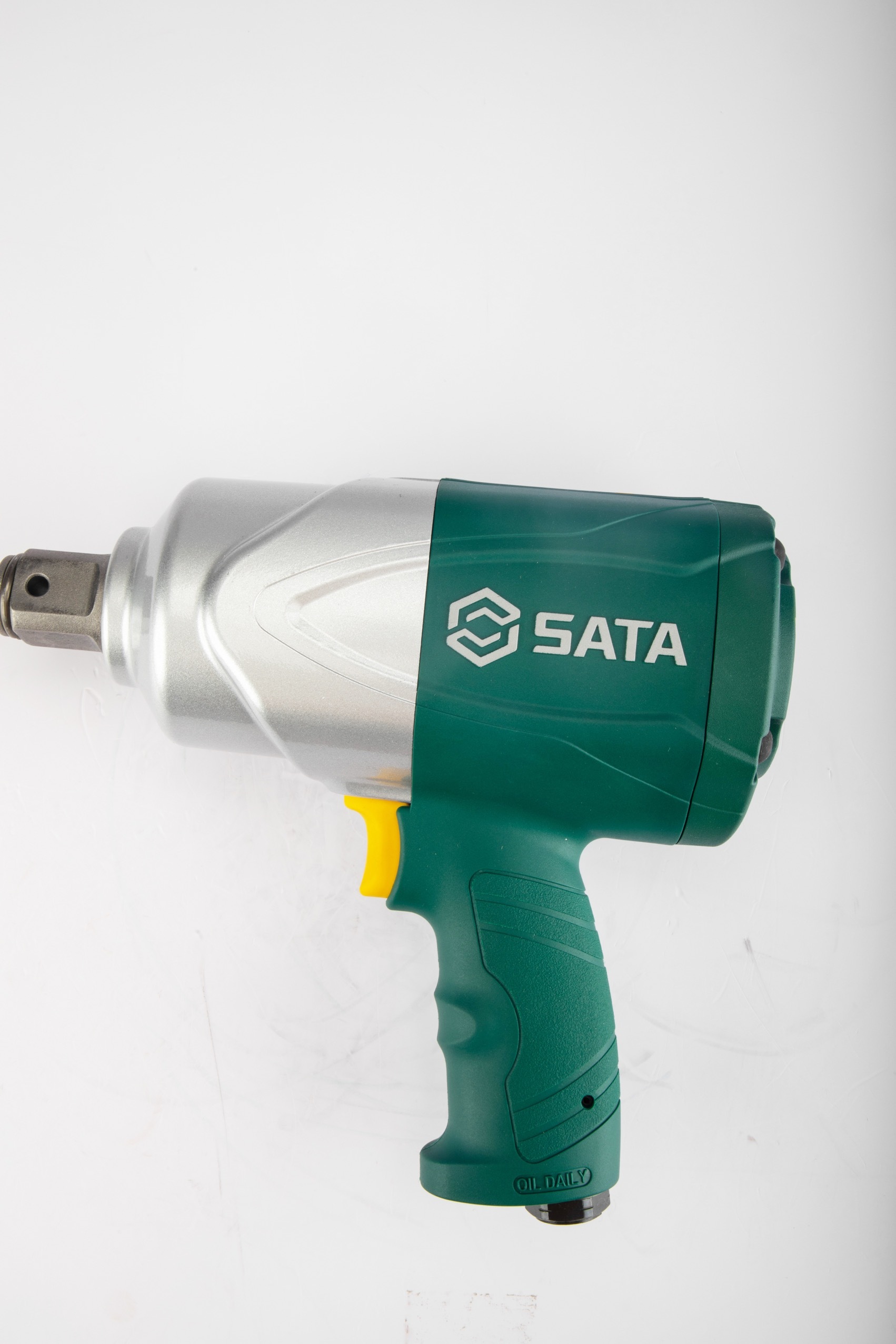 02160 SATA 1" Professional Composite Air Impact Wrench