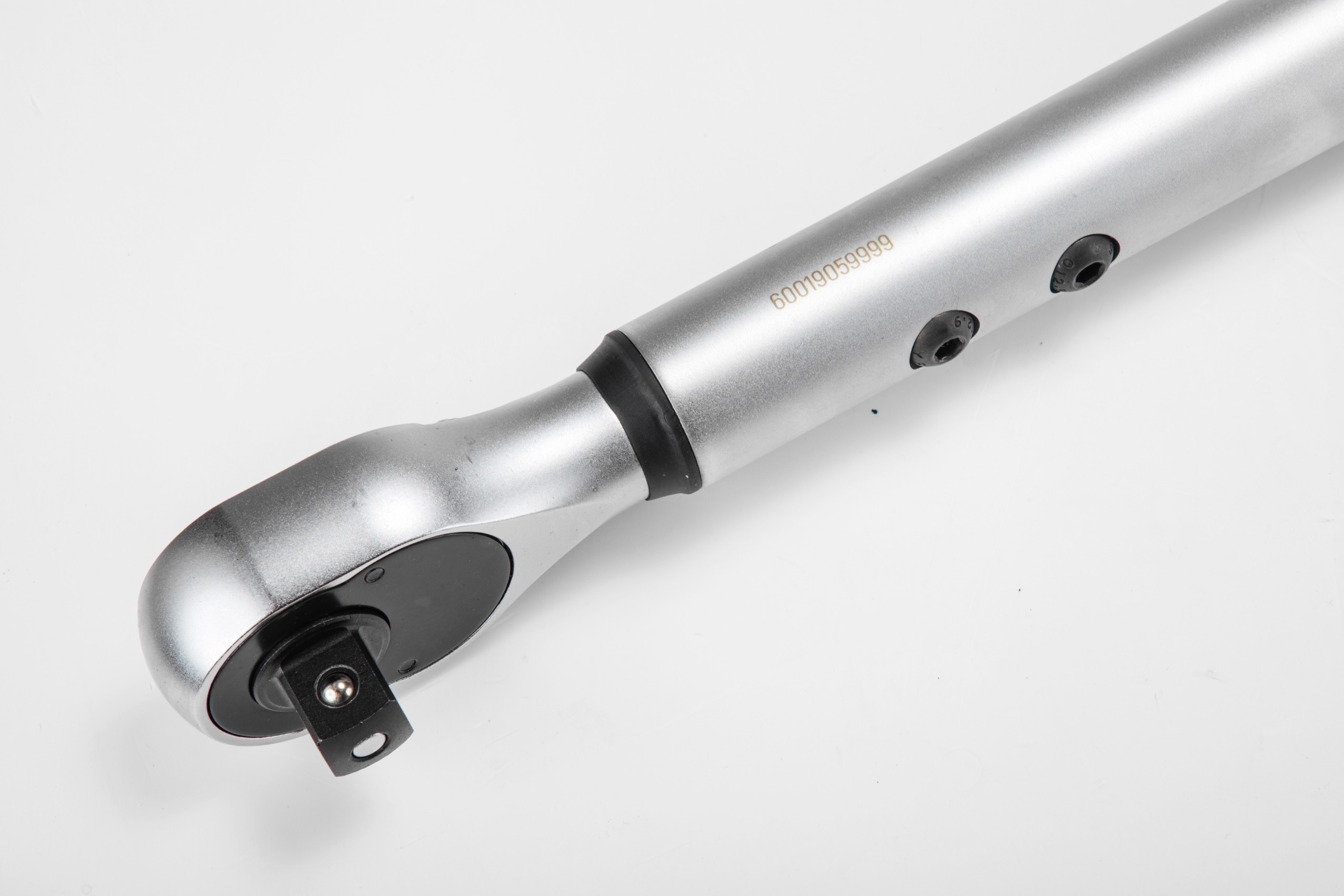 96528 SATA 3/4" Dr. Electronic Torque Wrench 120-600Nm