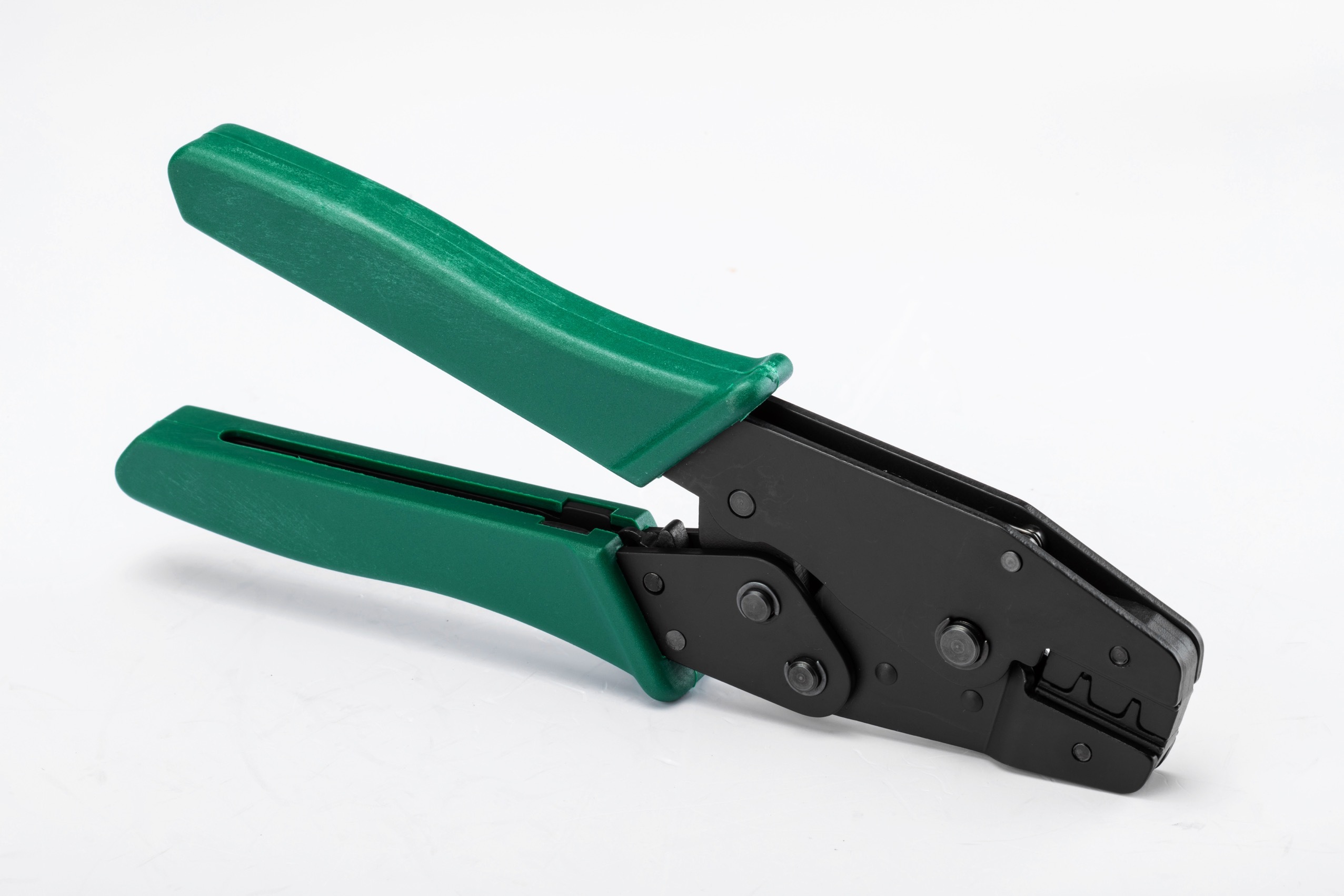 91101 SATA Crimping Pliers for D-SUB Terminals 8"