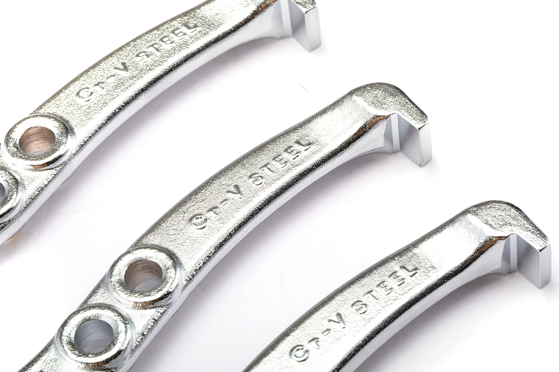 90633 SATA 3-jaw Reversible Puller 3"