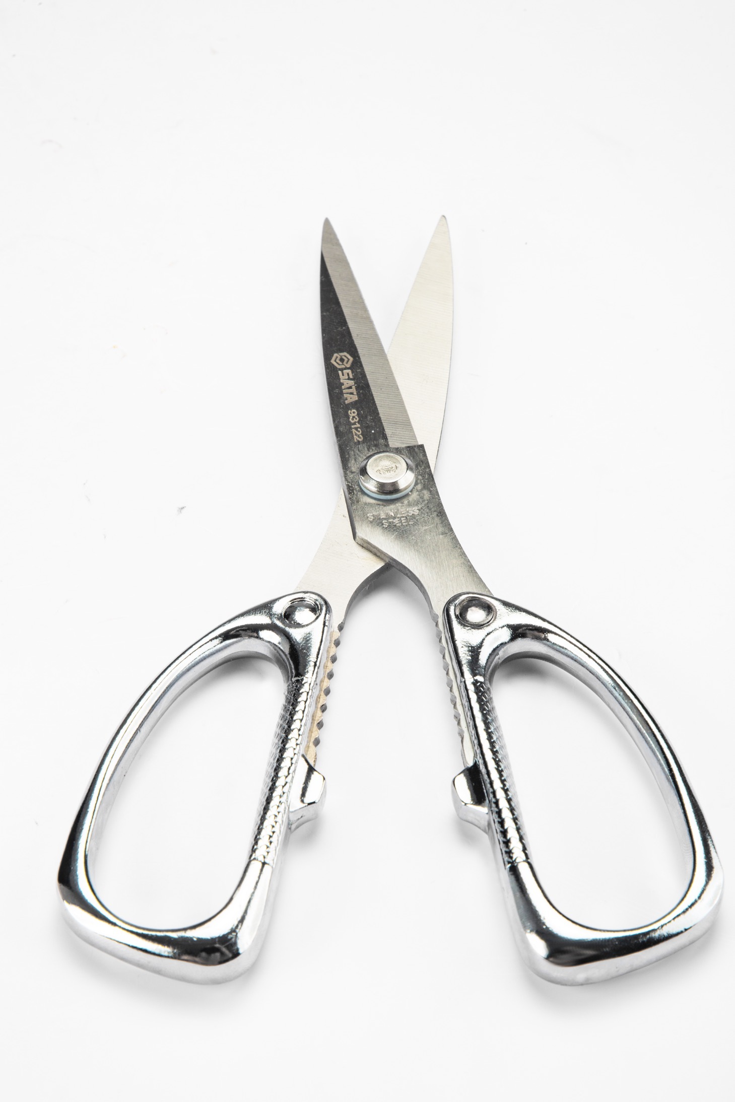 93122 SATA Strong Stainless Steel Scissors 7"