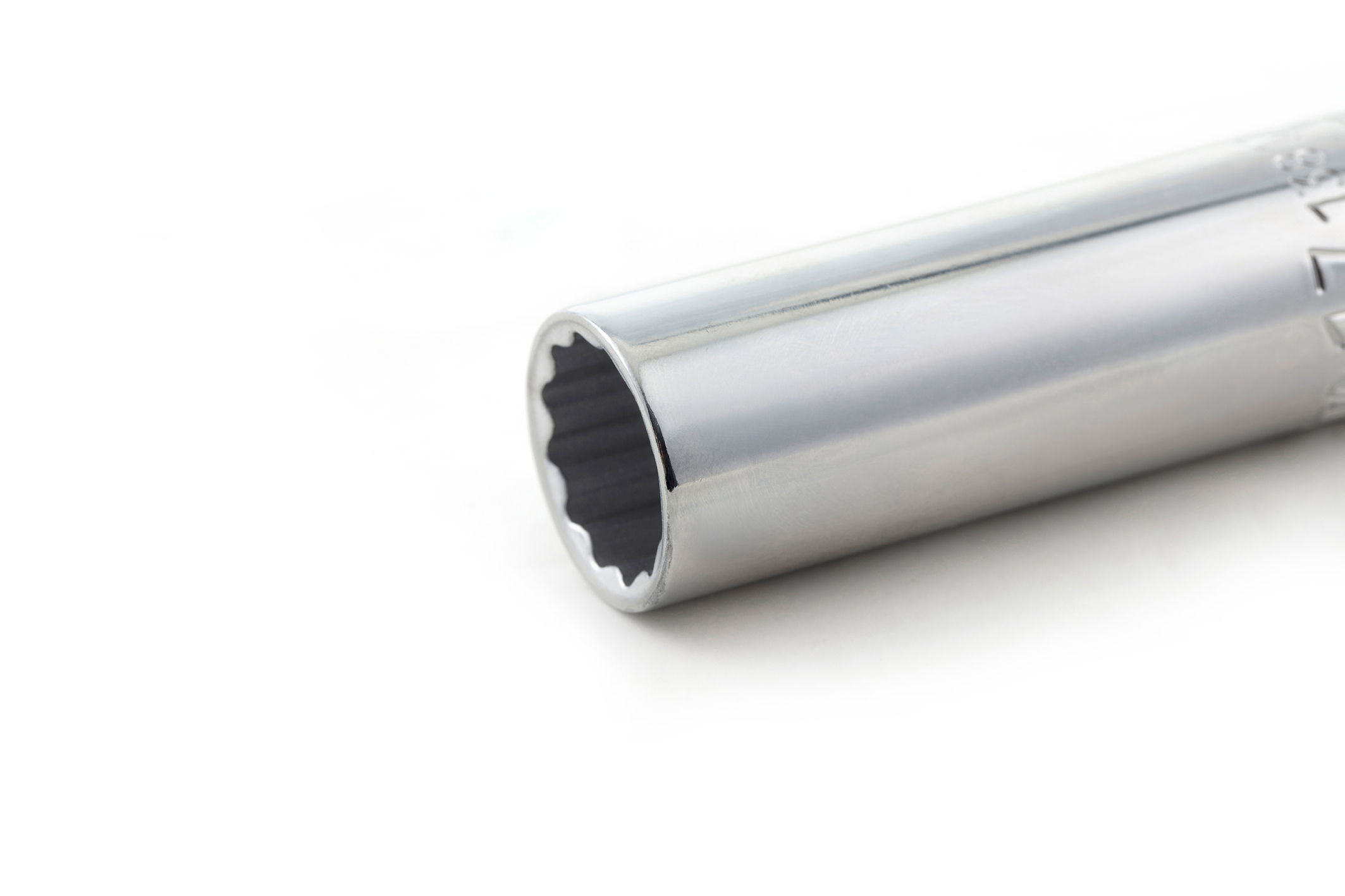 13814 SATA 12.5MM Dr. 12pt. Deep Socket 14mm