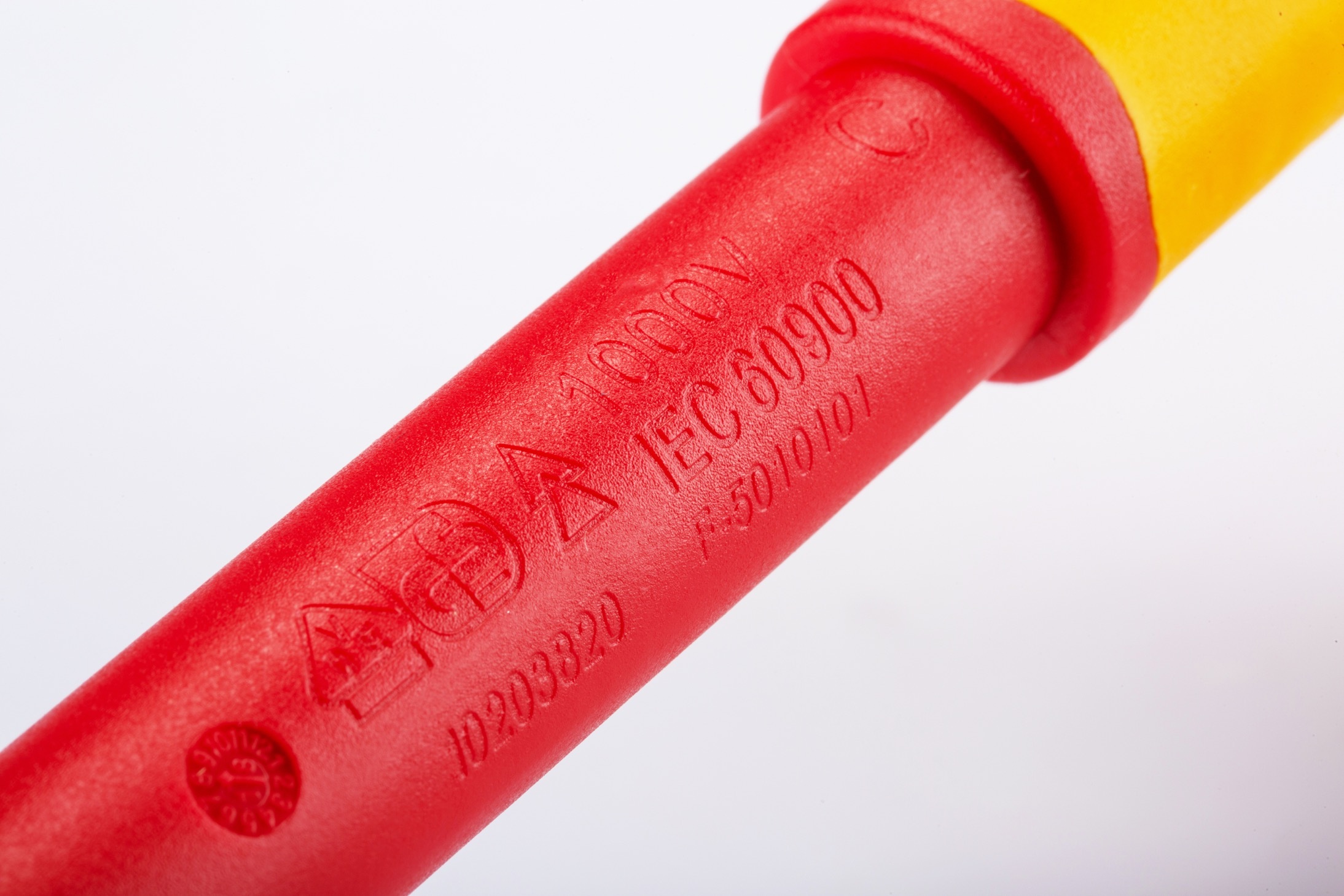 12940 SATA 10MM VDE INSULATED T-HANDLE 200MM