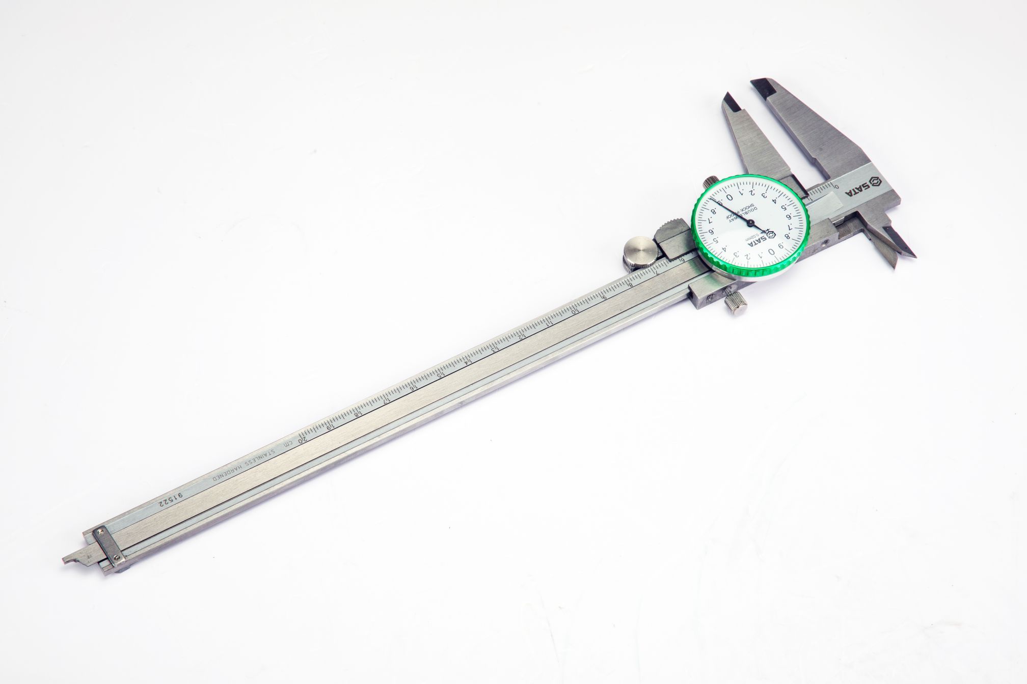 91521 SATA Dial Caliper 0-150MM