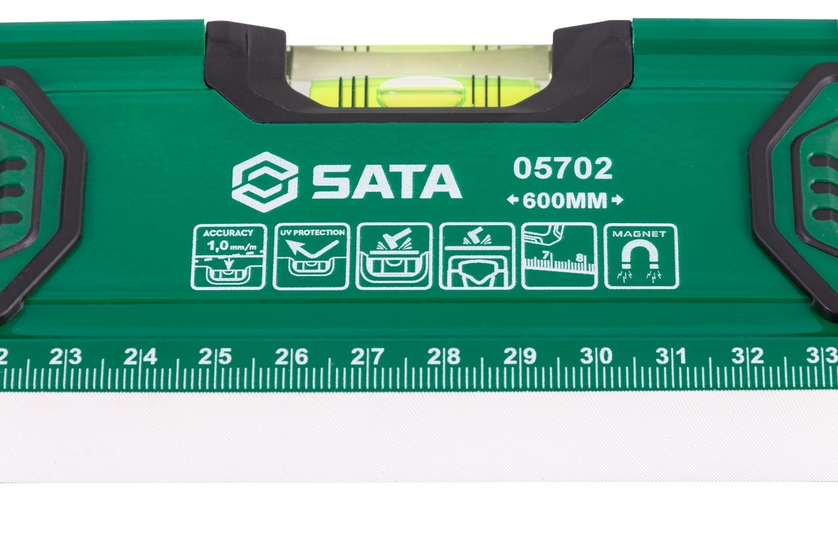 05702 SATA PROFESSIONAL MAGNETIC LEVEL 24"