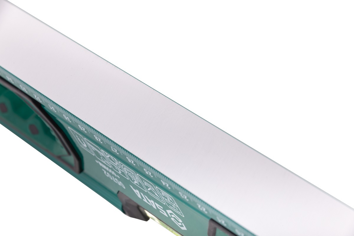 05702 SATA PROFESSIONAL MAGNETIC LEVEL 24"