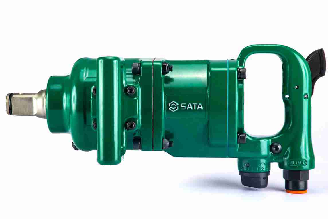 01132S SATA 1" Air Impact Wrench (2" Anvil)
