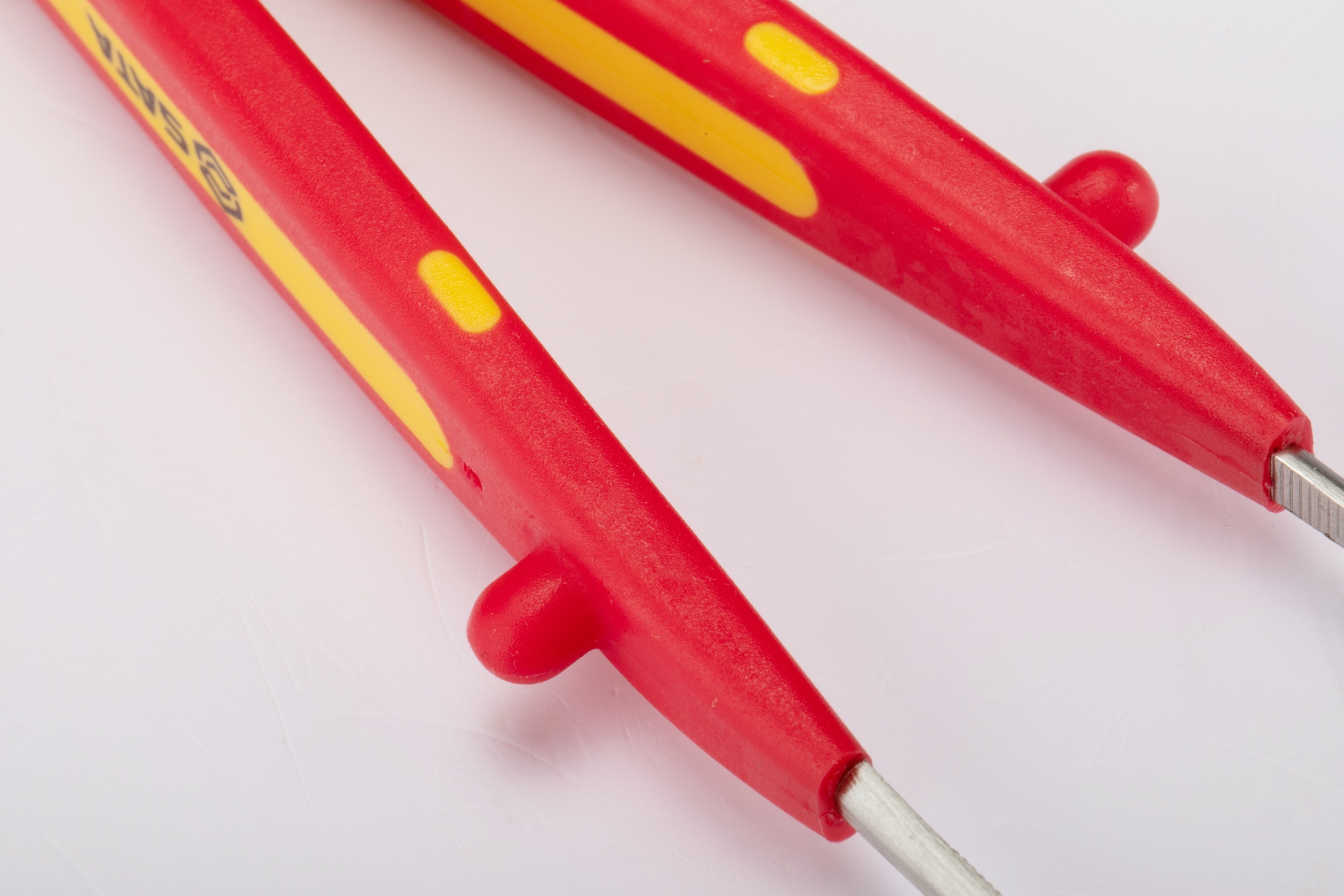 03184 SATA VDE Flat Round Tips Tweezers 145MM