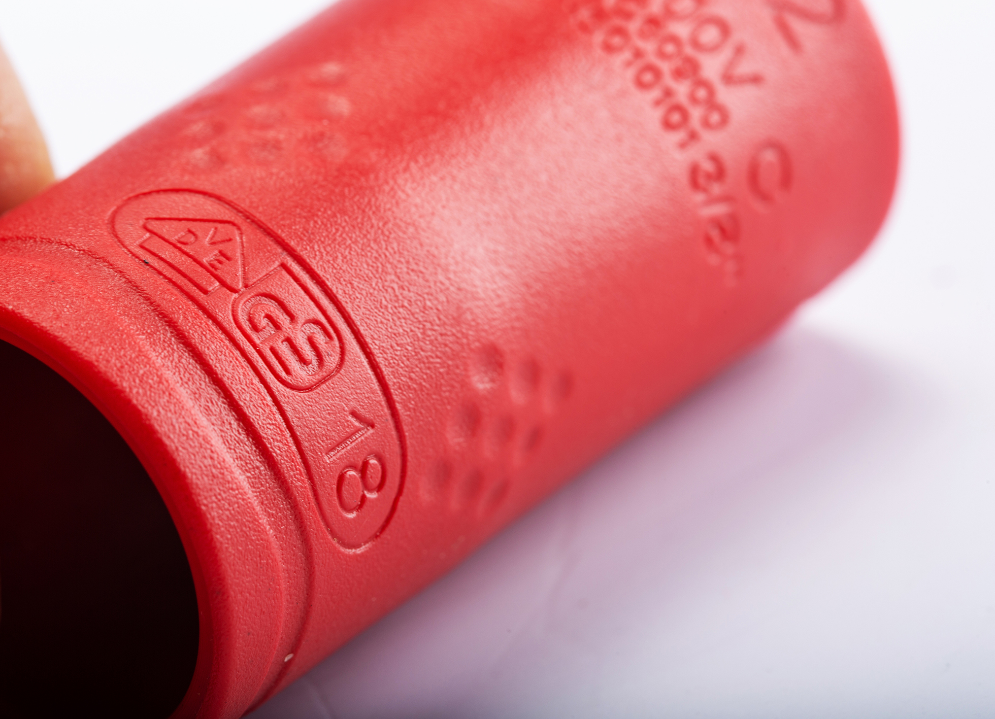 12519 SATA 10MM VDE Insulated Socket 19MM