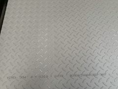 Tấm Thép Không Gỉ Có Vân Anti-trượt