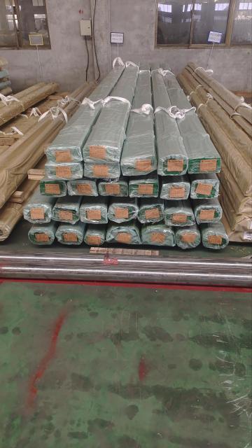 قضيب دائري من الفولاذ المقاوم للصدأ