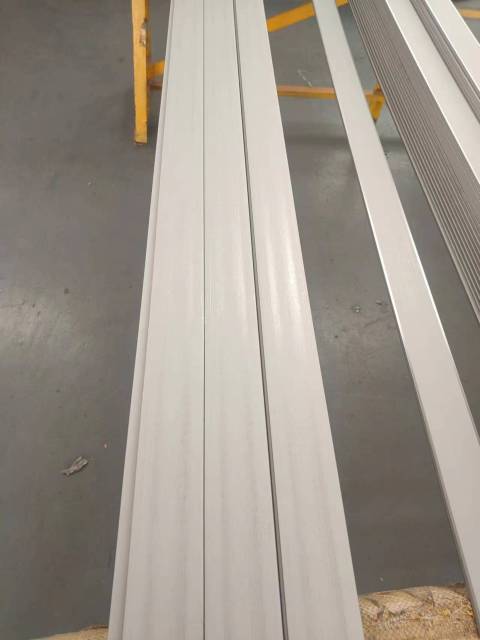 Thanh thép không gỉ phẳng