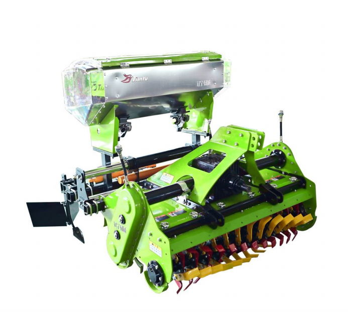 Combined tillage machine