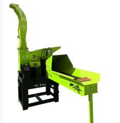 Midsize forage chopping equipment