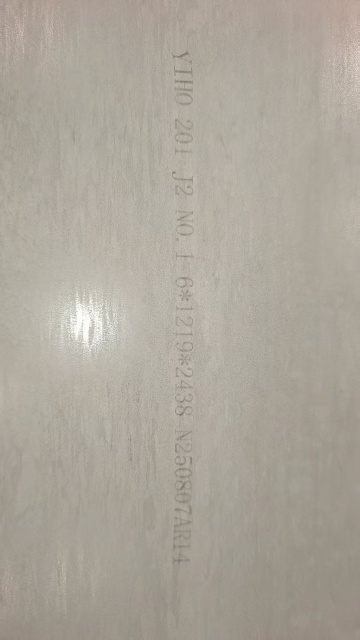 Tấm thép không gỉ cán nóng