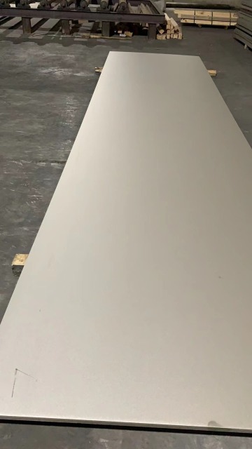 Tấm thép không gỉ cán nóng