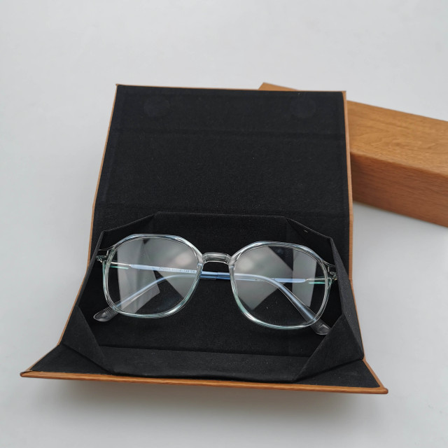 SG51#,A1051,SIZE:161*62*42MM